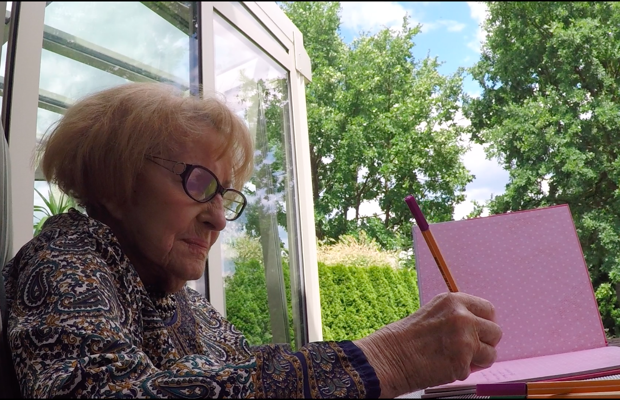 „Wierzę w dzieci, bo mogą wyrosnąć na mądrych ludzi, a dorośli już nie mają takiej możliwości”.