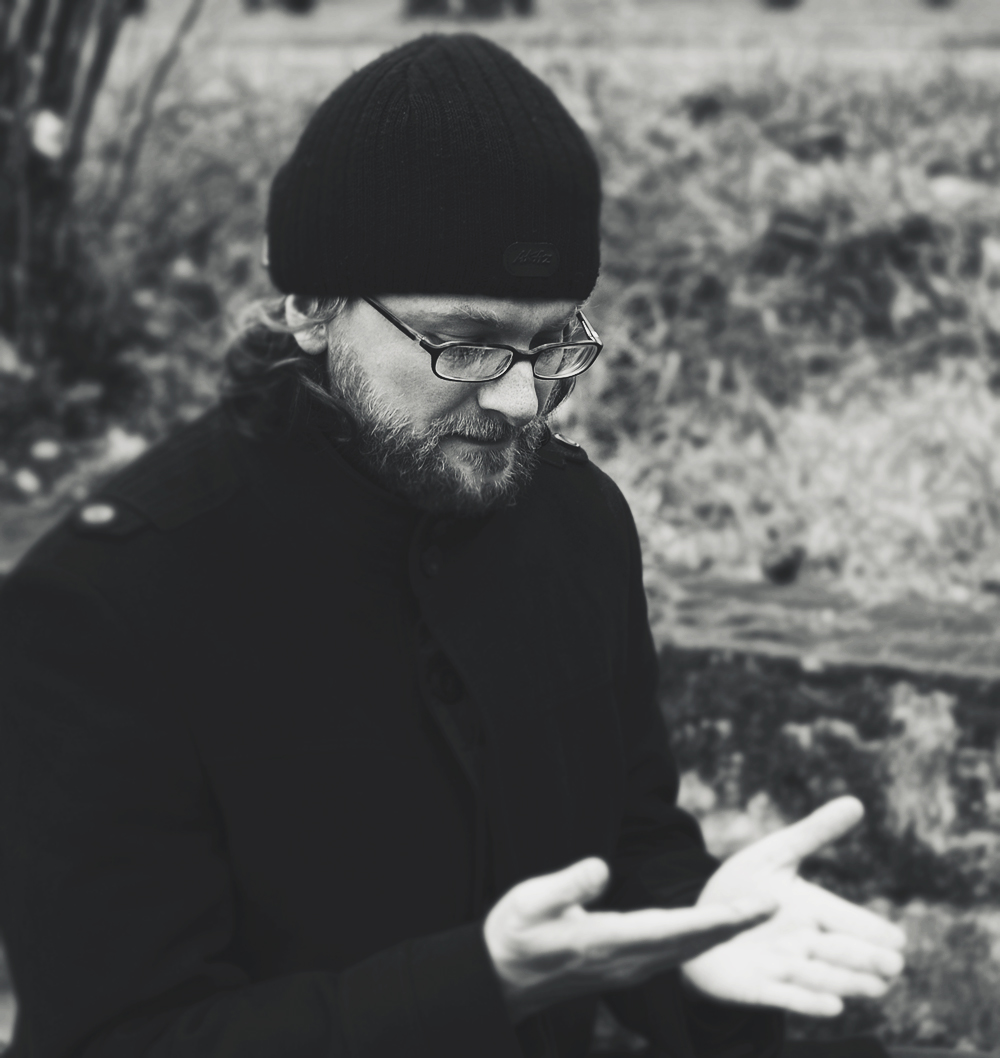 Wojciech Kuczok wraca do świata powieści. Z przytupem.