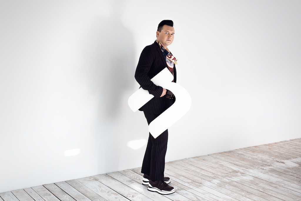 „Słońce zachodzące za Tesco”, rozmowa z Michałem Witkowskim