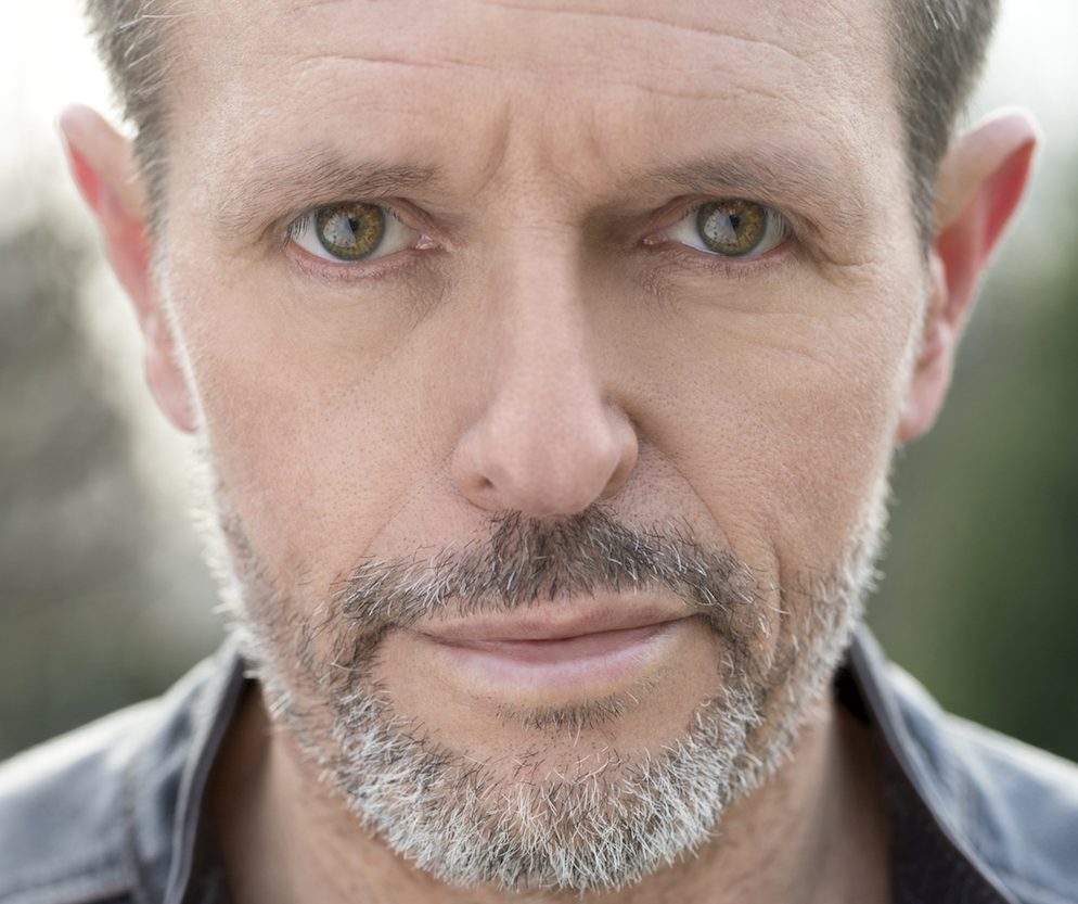 „Nigdy nie będę jak Georges Simenon”, rozmowa z Bernardem Minierem