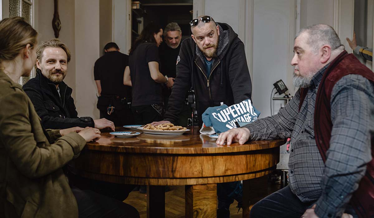 „Kamera mocno mnie onieśmiela”, Wojciech Chmielarz o premierze serialu „Żmijowisko”