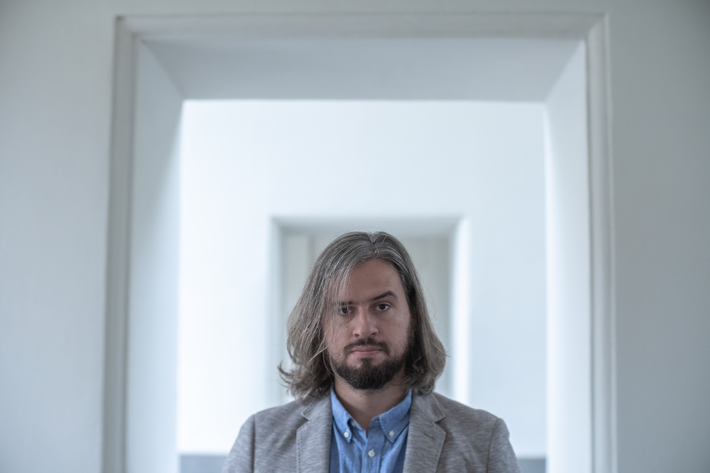 „Kimkolwiek jesteś” – fragment najnowszej książki Jakuba Szamałka