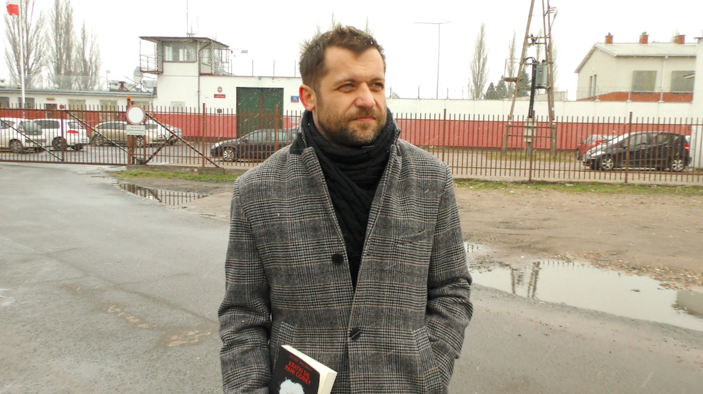 „Komedia jest wytrychem do trudnych tematów”. Rozmowa z Jackiem Galińskim